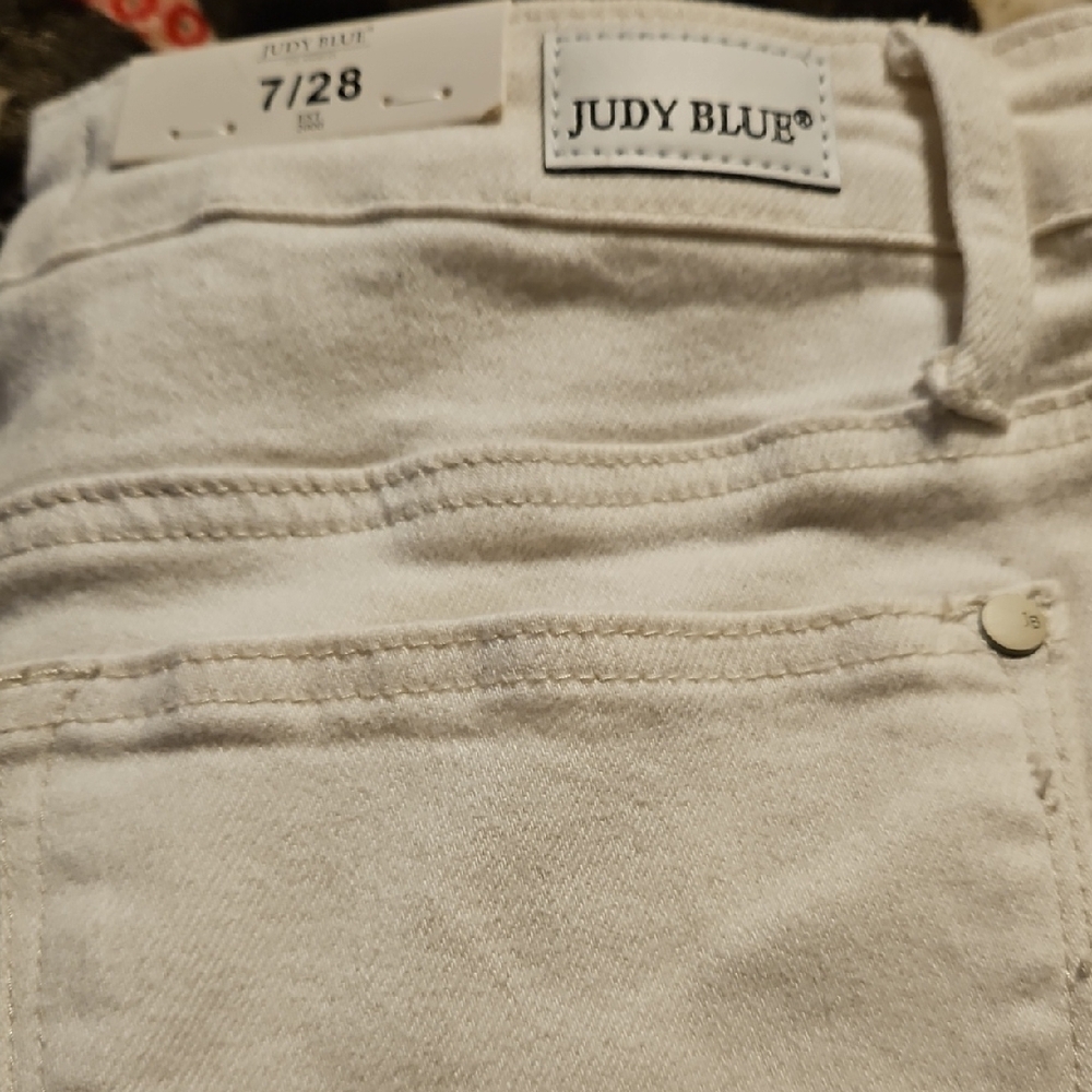 Judy Blue Women's White Jeans